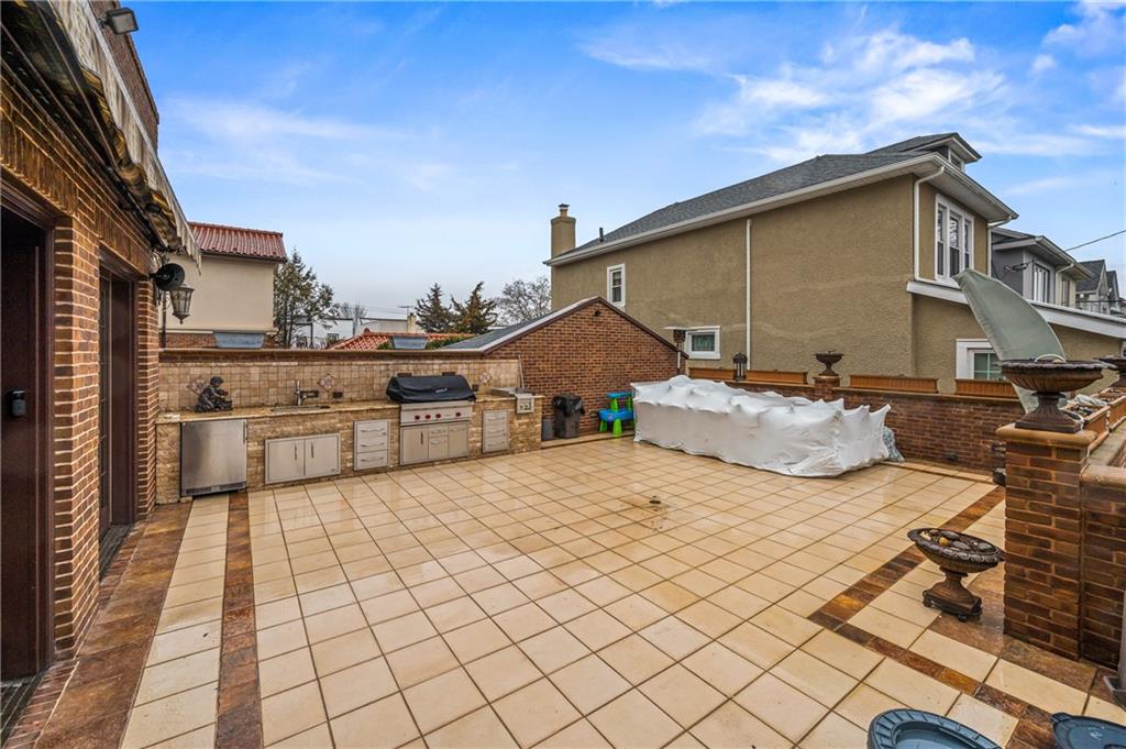 7923 11th Avenue Dyker Heights Brooklyn NY 11228