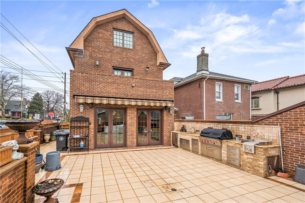 7923 11th Avenue Dyker Heights Brooklyn NY 11228