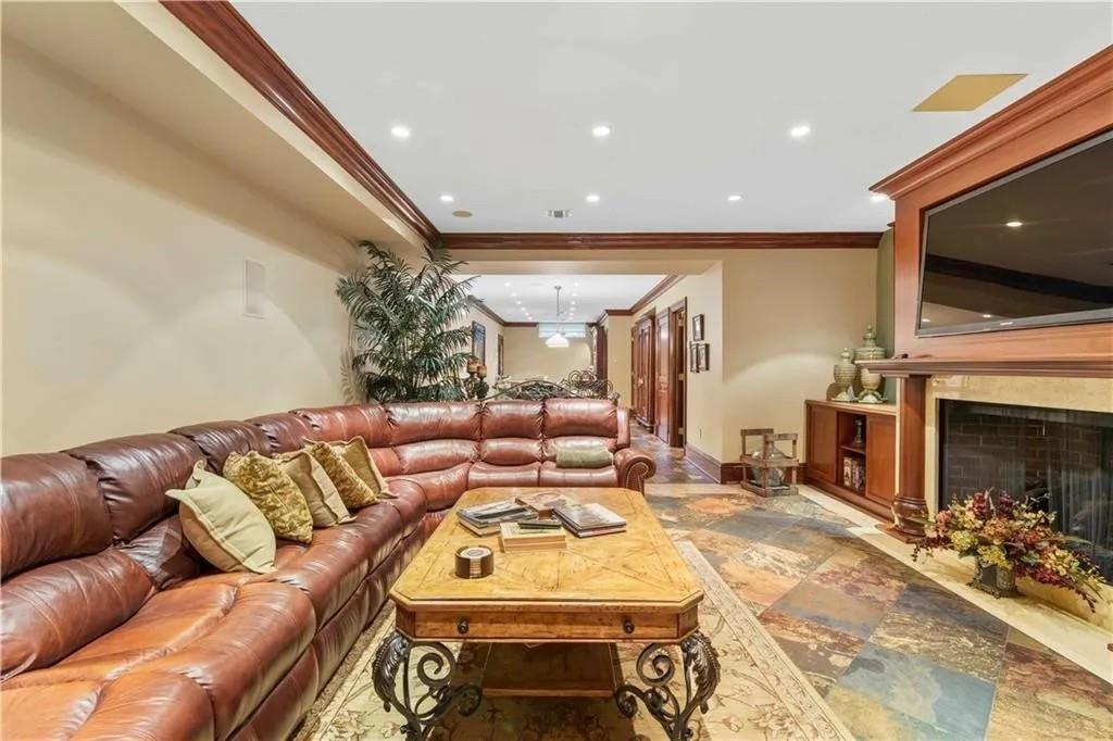 7923 11th Avenue Dyker Heights Brooklyn NY 11228