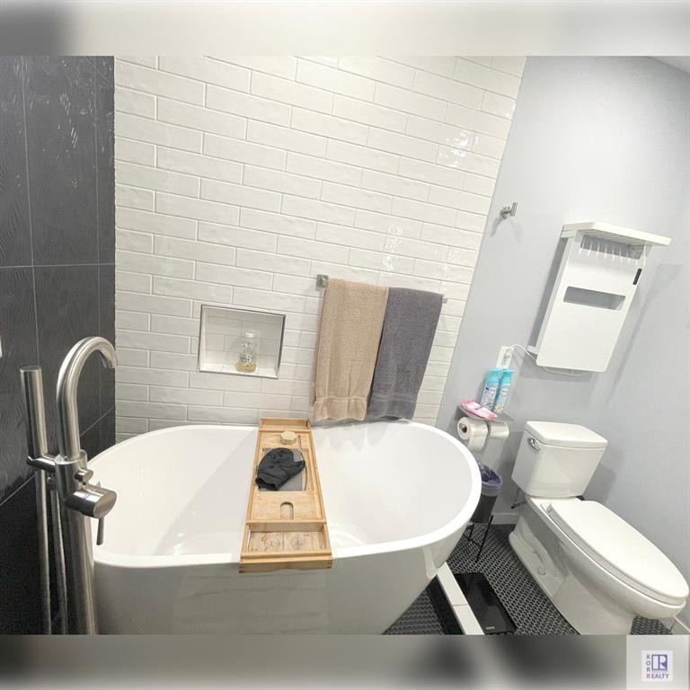 2011 East 27th Street Sheepshead Bay Brooklyn NY 11229