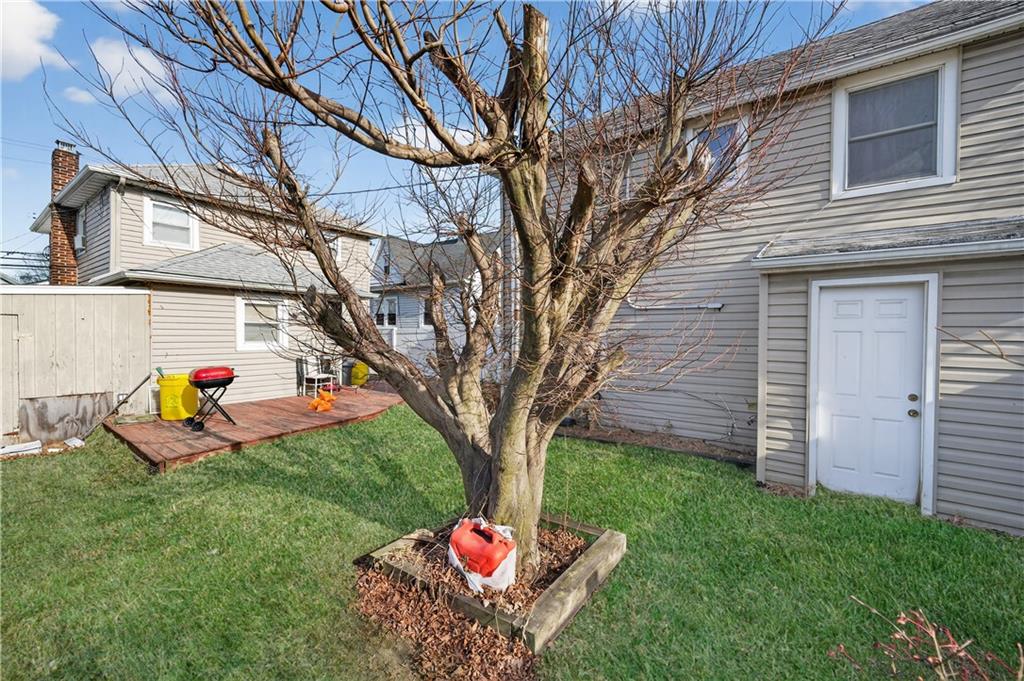 109 Roger Avenue Out of NYC Inwood NY 11096