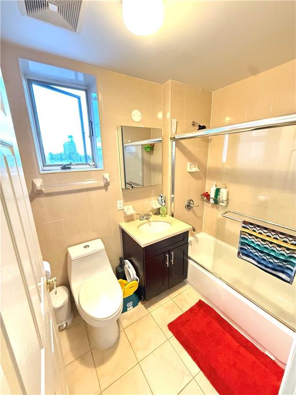 8895 26th Avenue Bensonhurst Brooklyn NY 11214