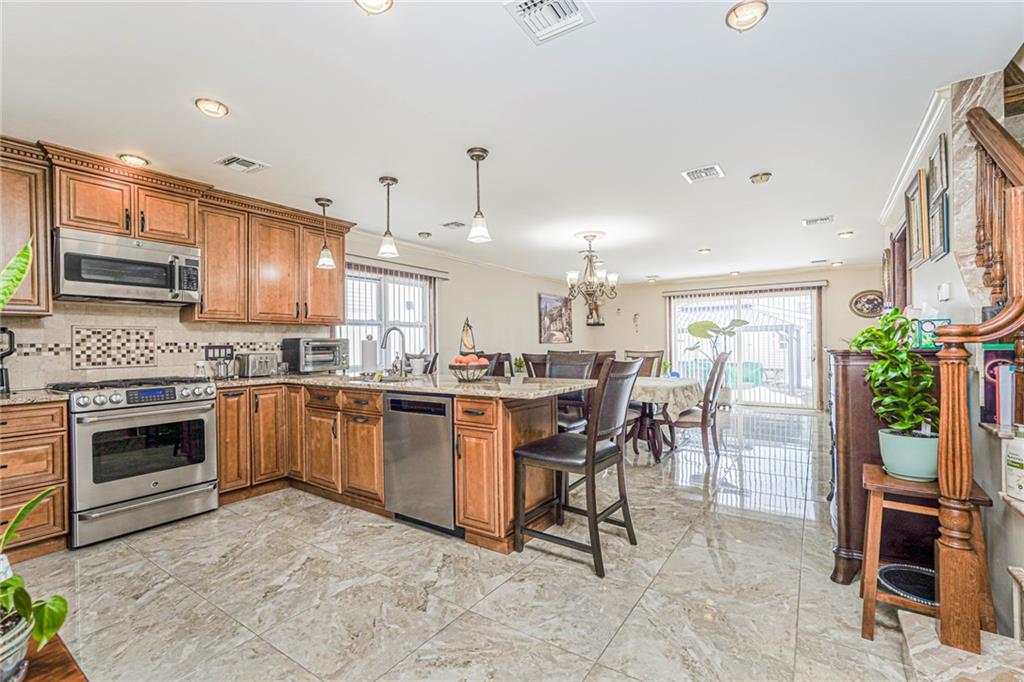 94 Getz Avenue Eltingville Staten Island NY 10312