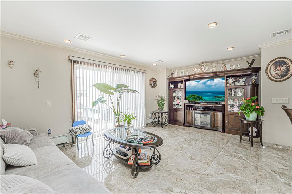 94 Getz Avenue Eltingville Staten Island NY 10312