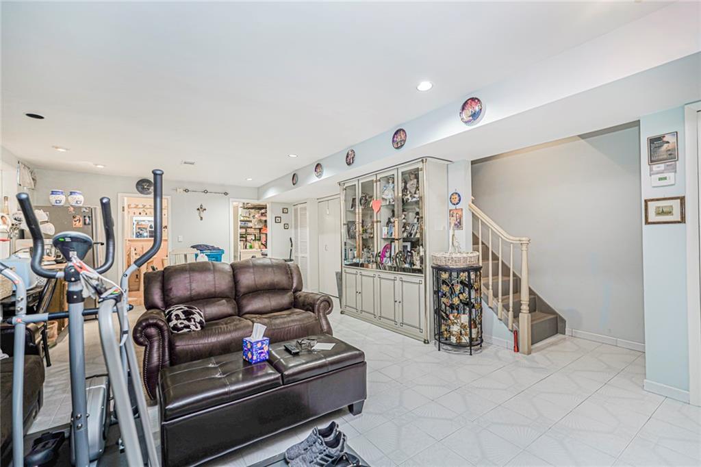 94 Getz Avenue Eltingville Staten Island NY 10312