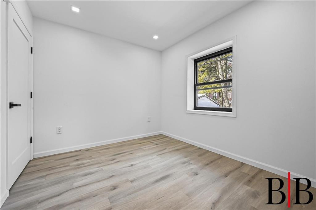 552 East 80th Street Canarsie Brooklyn NY 11236