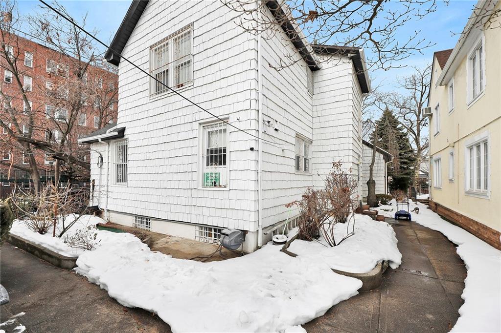 32 87th Street Bay Ridge Brooklyn NY 11209