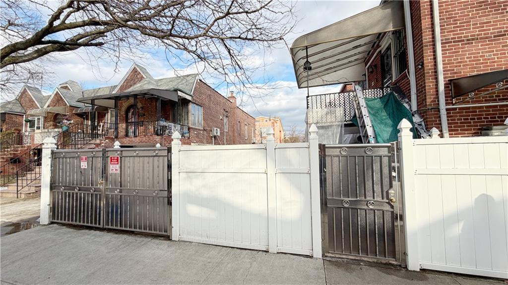 2601 Avenue X Sheepshead Bay Brooklyn NY 11235