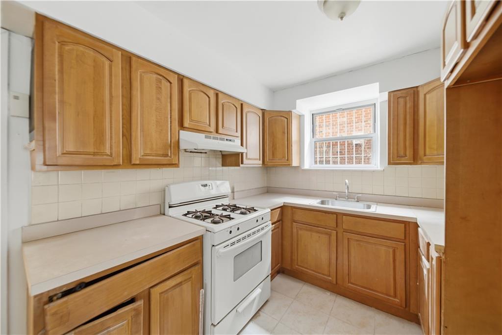 2369 West Street Gravesend Brooklyn NY 11223