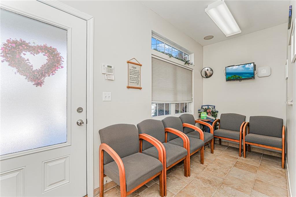 1562 Drumgoole Road Prince's Bay Staten Island NY 10309