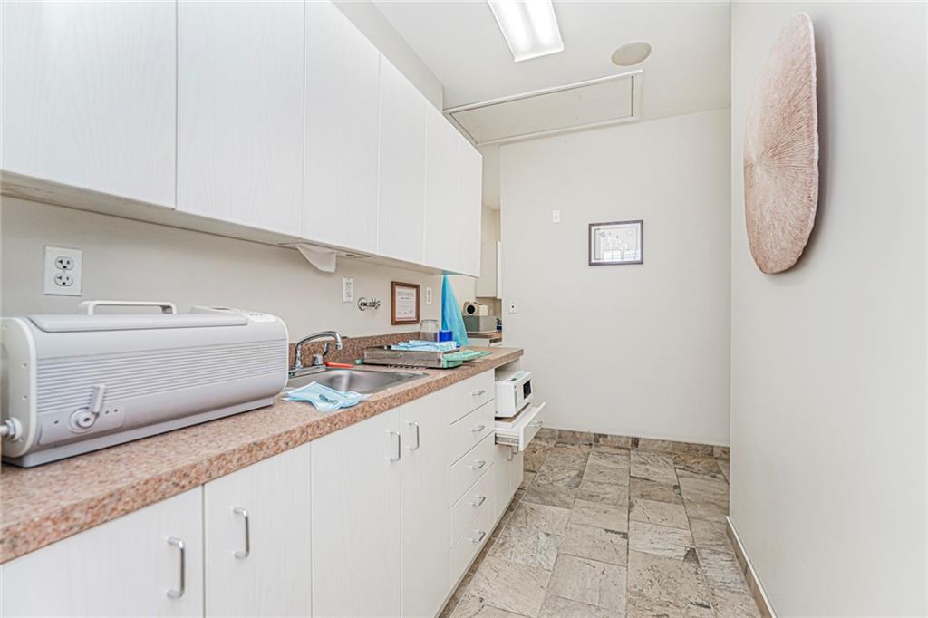 1562 Drumgoole Road Prince's Bay Staten Island NY 10309