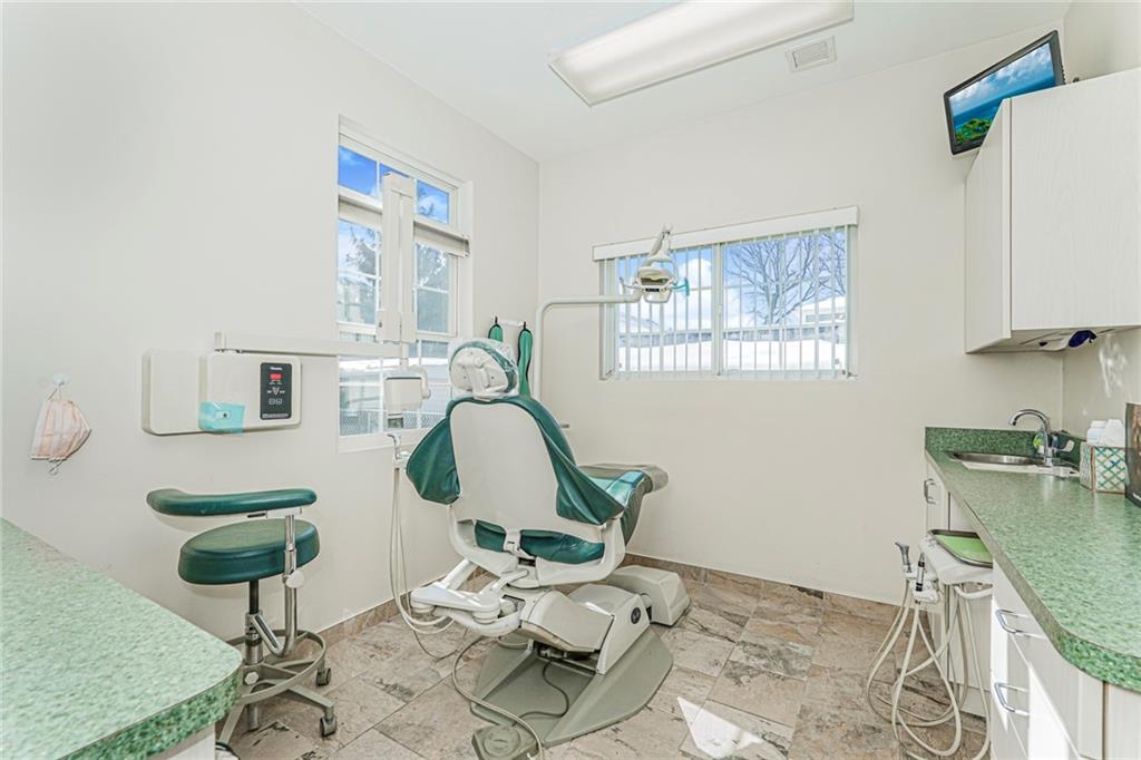 1562 Drumgoole Road Prince's Bay Staten Island NY 10309