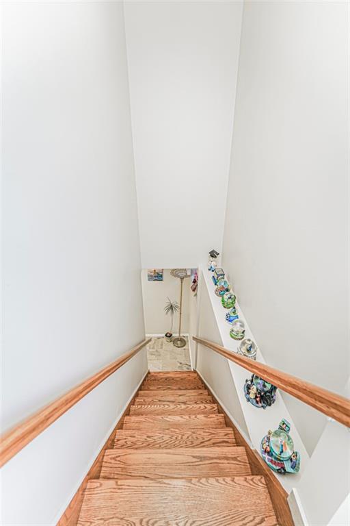 1562 Drumgoole Road Prince's Bay Staten Island NY 10309