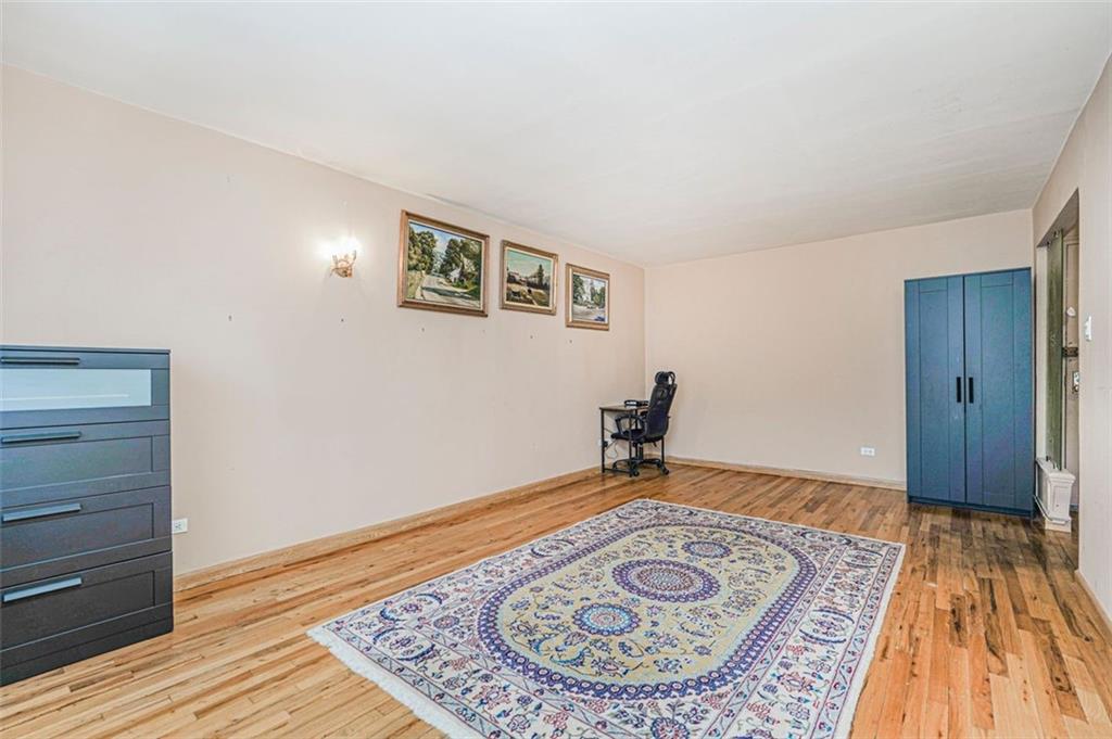 3235 Emmons Avenue Sheepshead Bay Brooklyn NY 11235