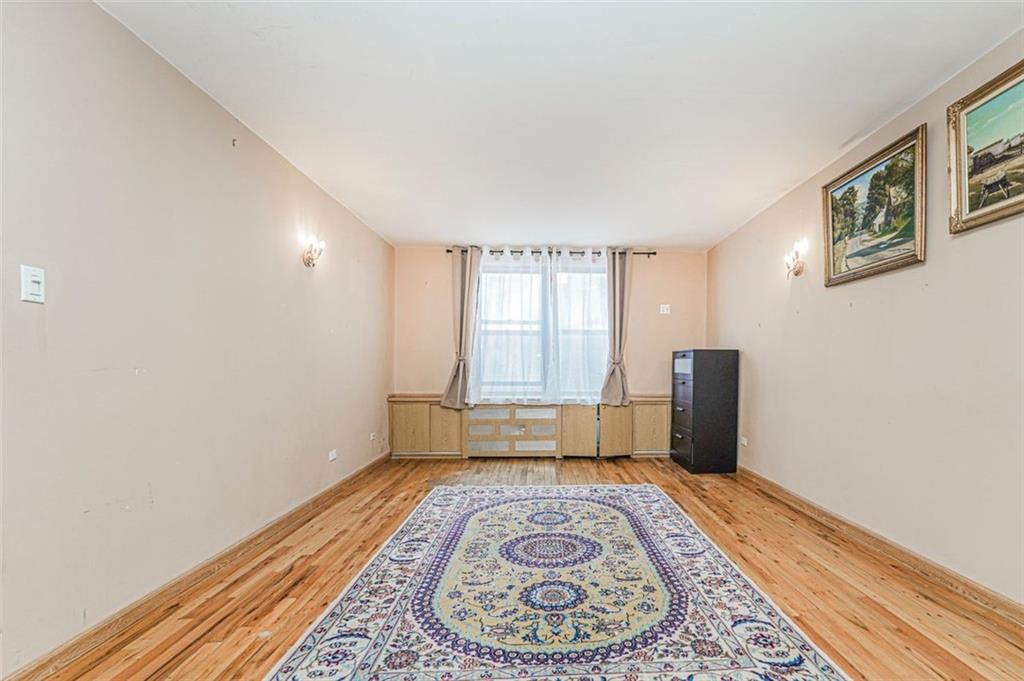 3235 Emmons Avenue Sheepshead Bay Brooklyn NY 11235