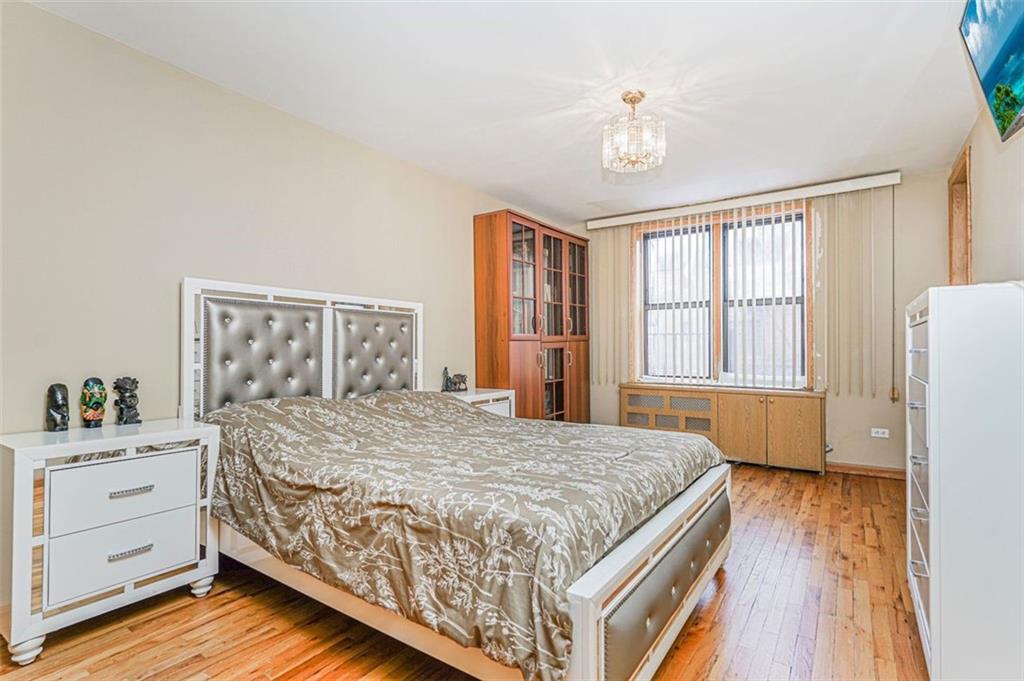 3235 Emmons Avenue Sheepshead Bay Brooklyn NY 11235