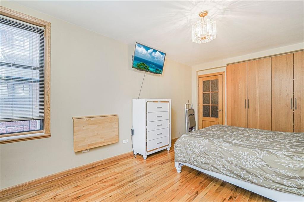 3235 Emmons Avenue Sheepshead Bay Brooklyn NY 11235