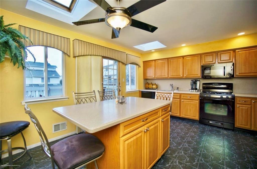 16 Shale Street New Springville Staten Island NY 10314