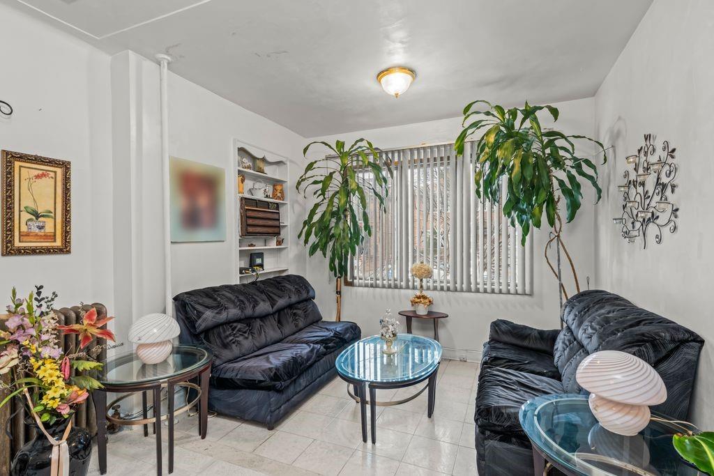 7308 19th Avenue Bensonhurst Brooklyn NY 11204