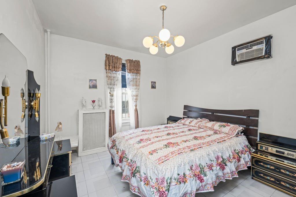 7308 19th Avenue Bensonhurst Brooklyn NY 11204