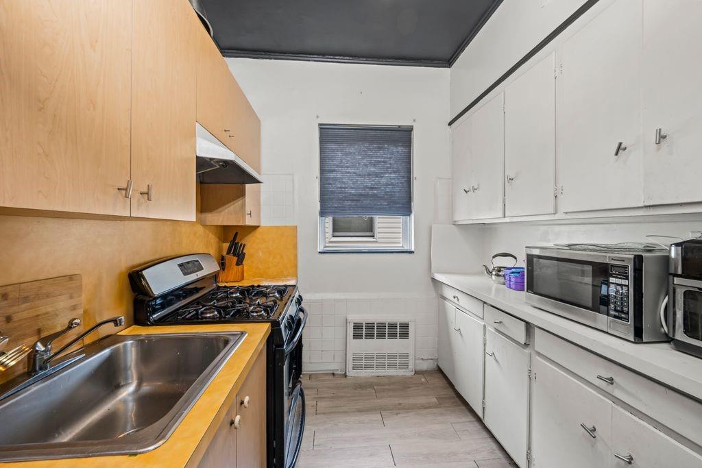 7308 19th Avenue Bensonhurst Brooklyn NY 11204