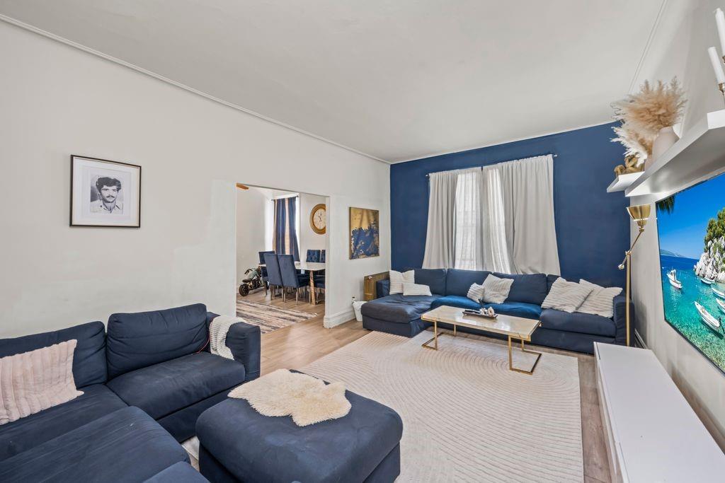 7308 19th Avenue Bensonhurst Brooklyn NY 11204