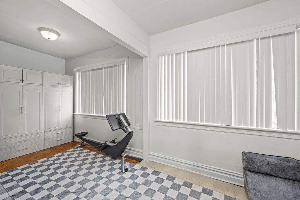 7308 19th Avenue Bensonhurst Brooklyn NY 11204