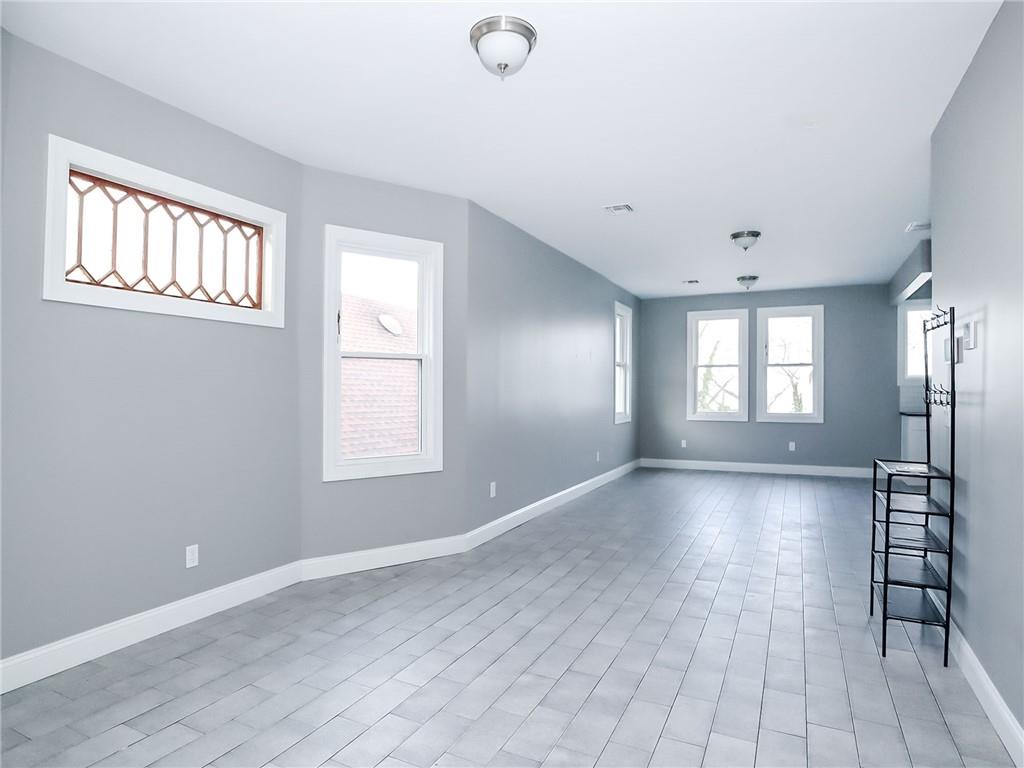 28 Pearl Street Grymes Hill Staten Island NY 10304