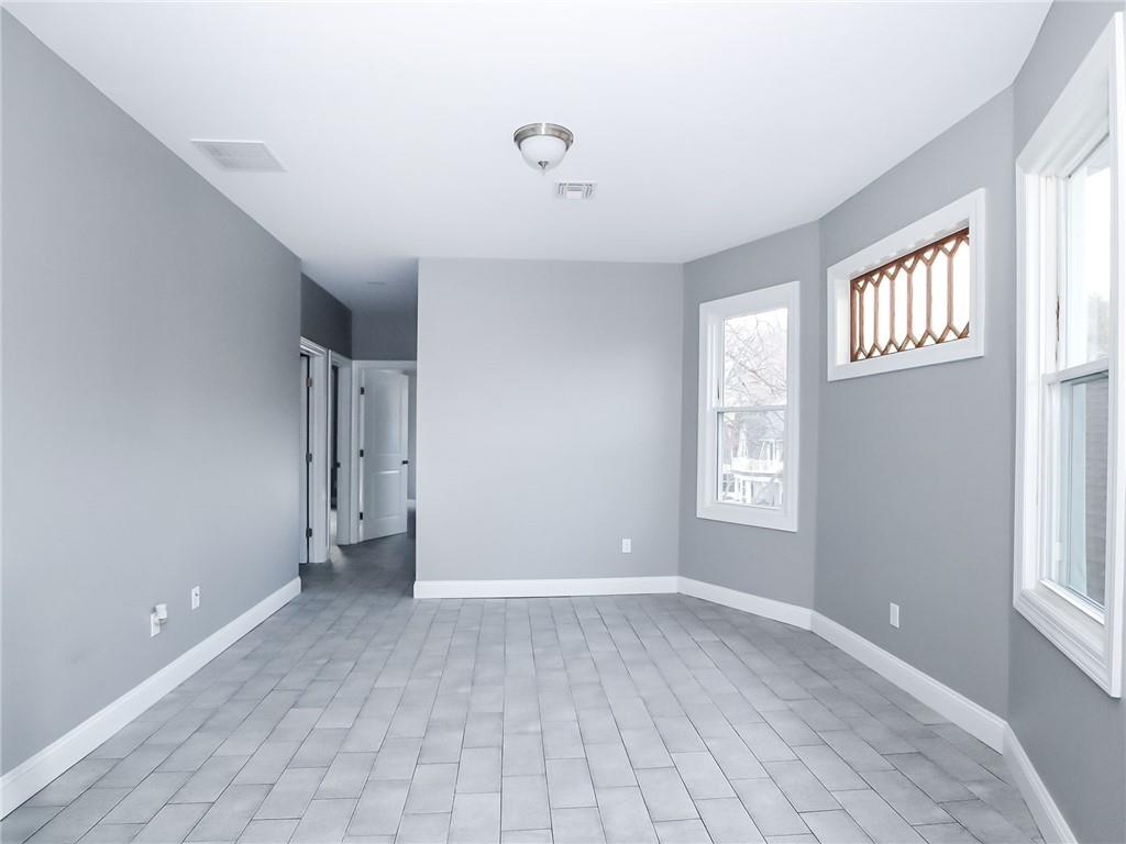 28 Pearl Street Grymes Hill Staten Island NY 10304