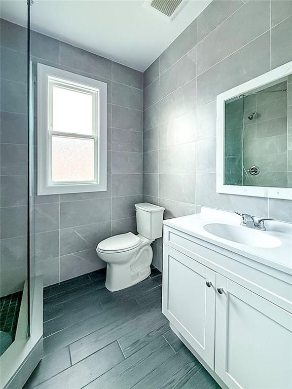 28 Pearl Street Grymes Hill Staten Island NY 10304