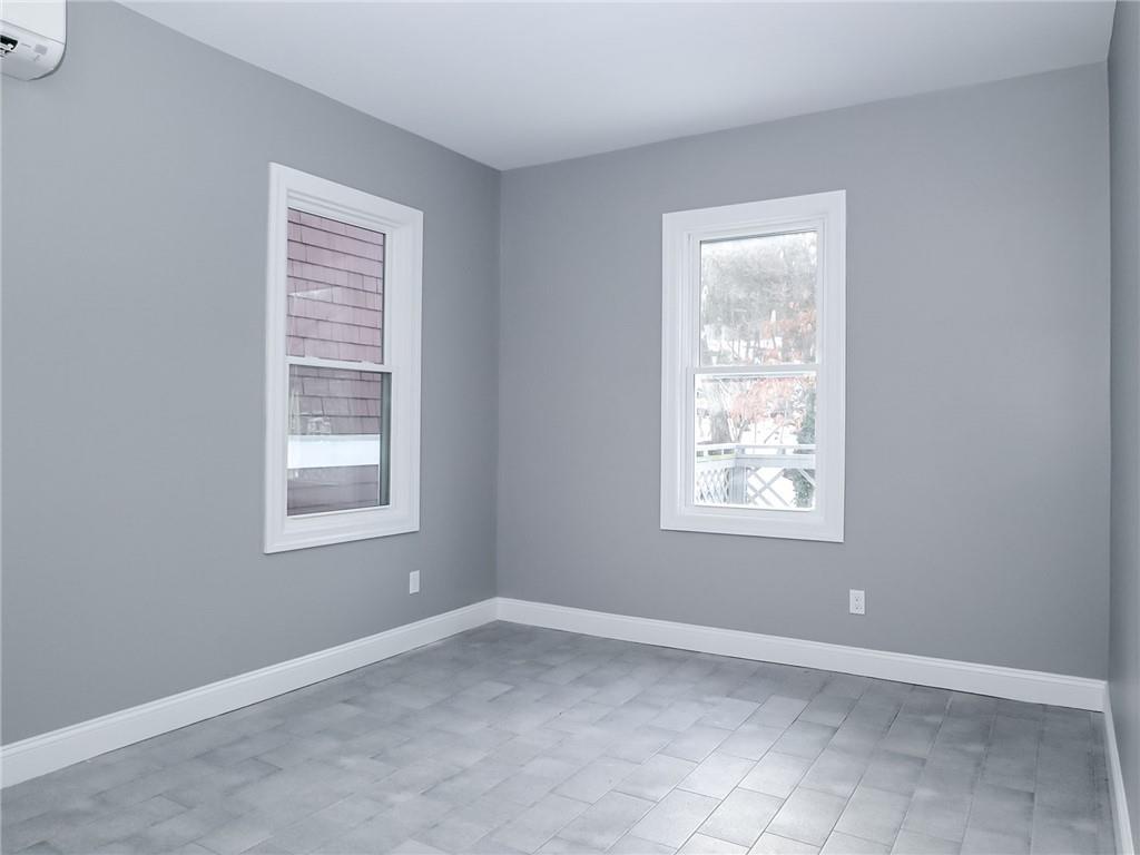 28 Pearl Street Grymes Hill Staten Island NY 10304