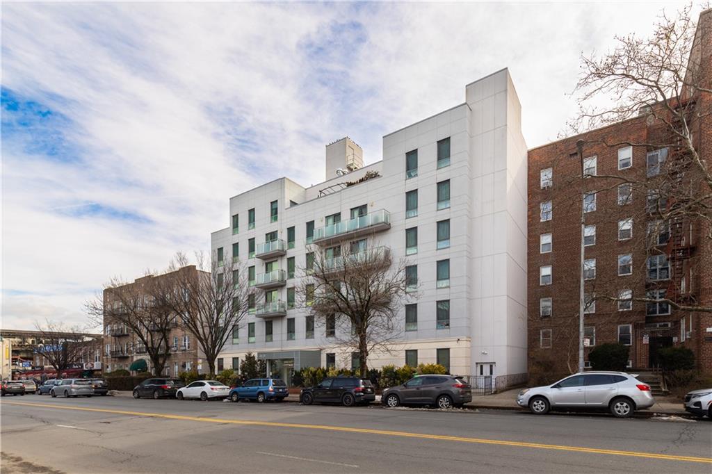 8629 Bay Pkwy Bath Beach Brooklyn NY 11214