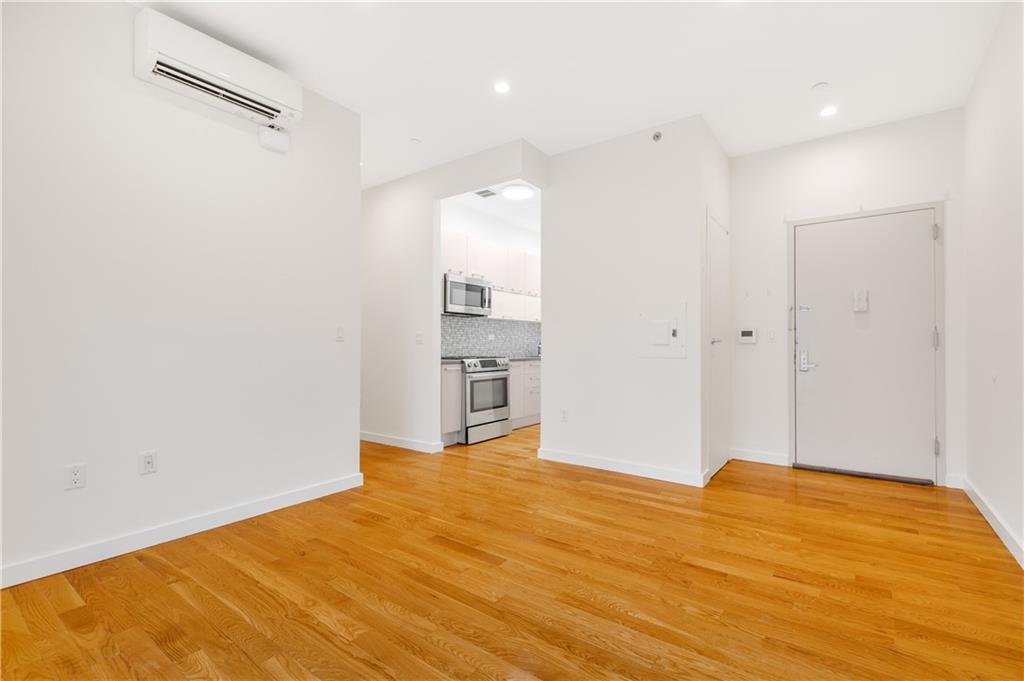 8629 Bay Pkwy Bath Beach Brooklyn NY 11214