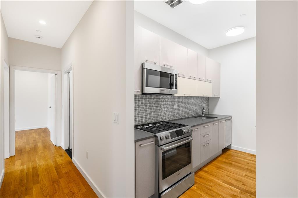 8629 Bay Pkwy Bath Beach Brooklyn NY 11214