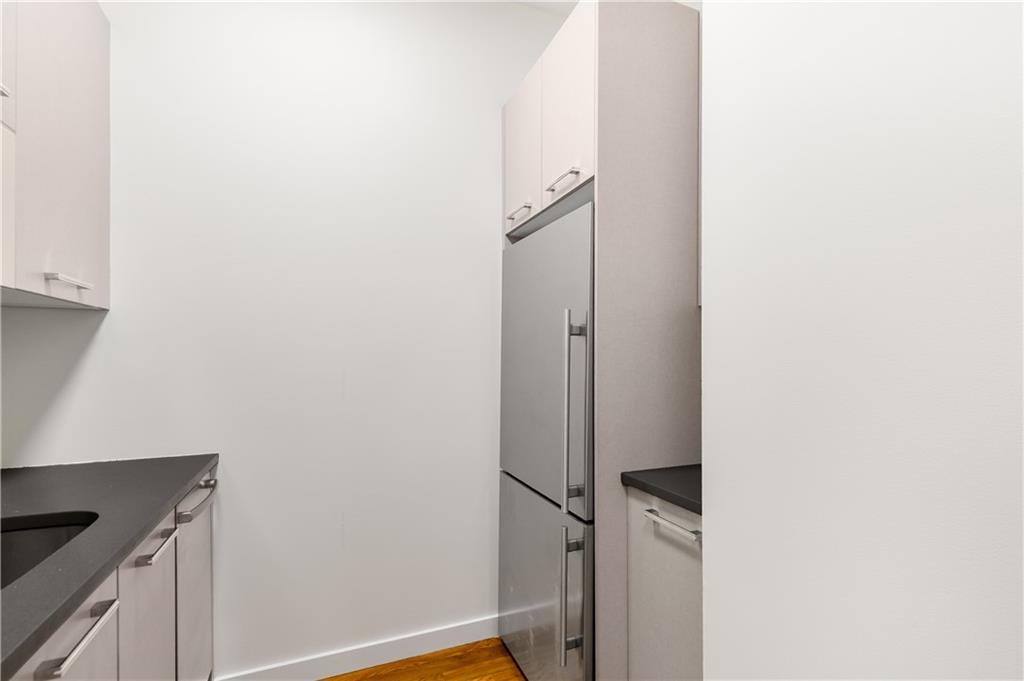 8629 Bay Pkwy Bath Beach Brooklyn NY 11214