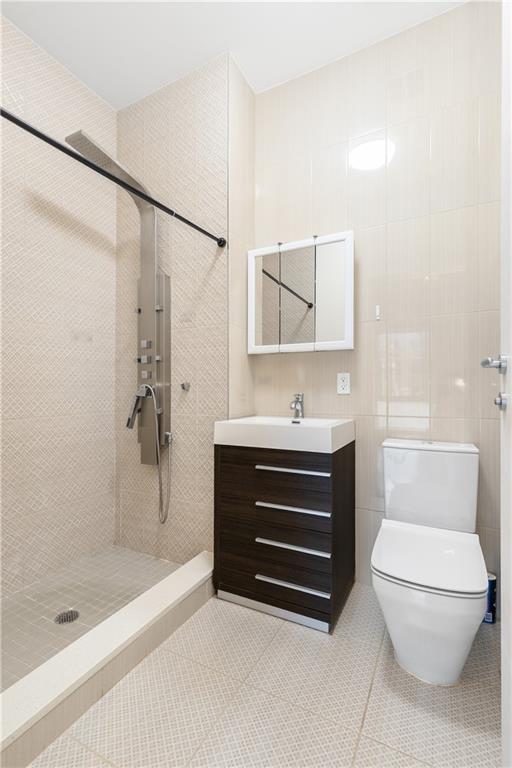 8629 Bay Pkwy Bath Beach Brooklyn NY 11214