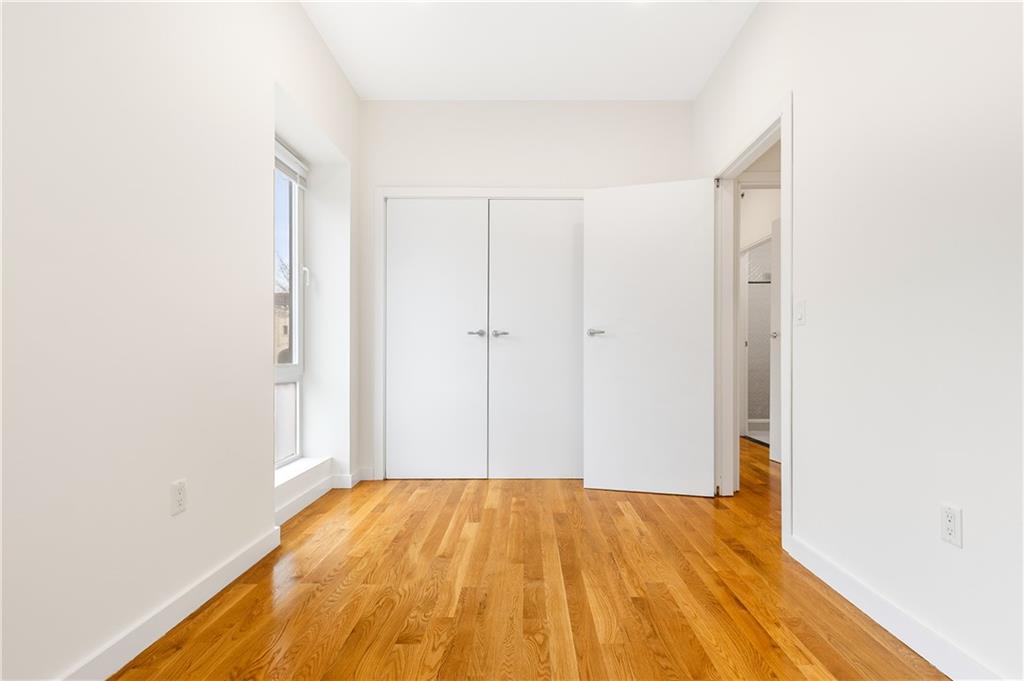 8629 Bay Pkwy Bath Beach Brooklyn NY 11214