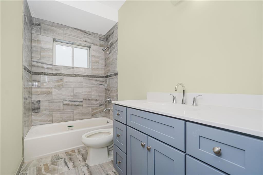 552 Drumgoole Road Annadale Staten Island NY 10312