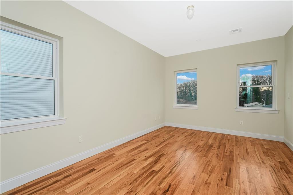 552 Drumgoole Road Annadale Staten Island NY 10312