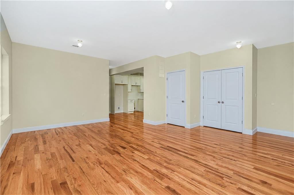 552 Drumgoole Road Annadale Staten Island NY 10312