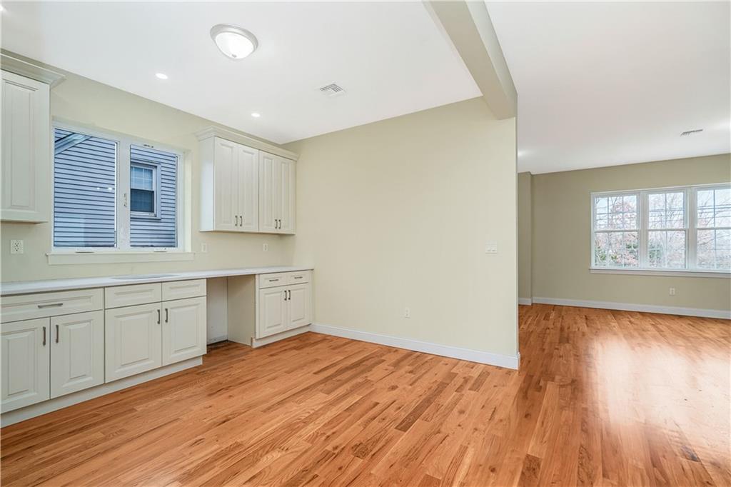 552 Drumgoole Road Annadale Staten Island NY 10312