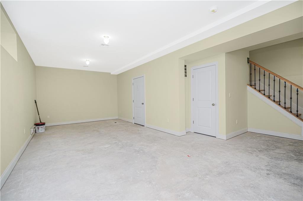 552 Drumgoole Road Annadale Staten Island NY 10312