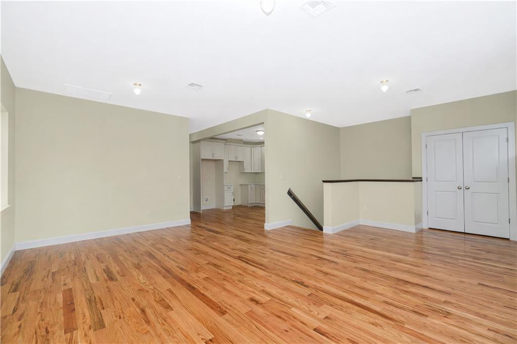 552 Drumgoole Road Annadale Staten Island NY 10312