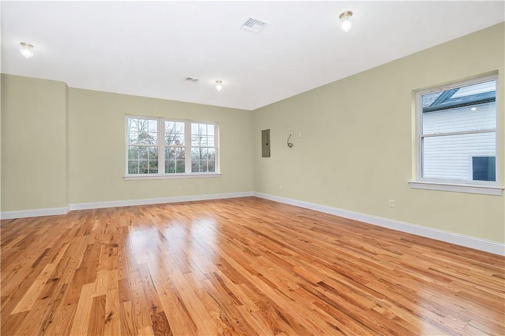 552 Drumgoole Road Annadale Staten Island NY 10312