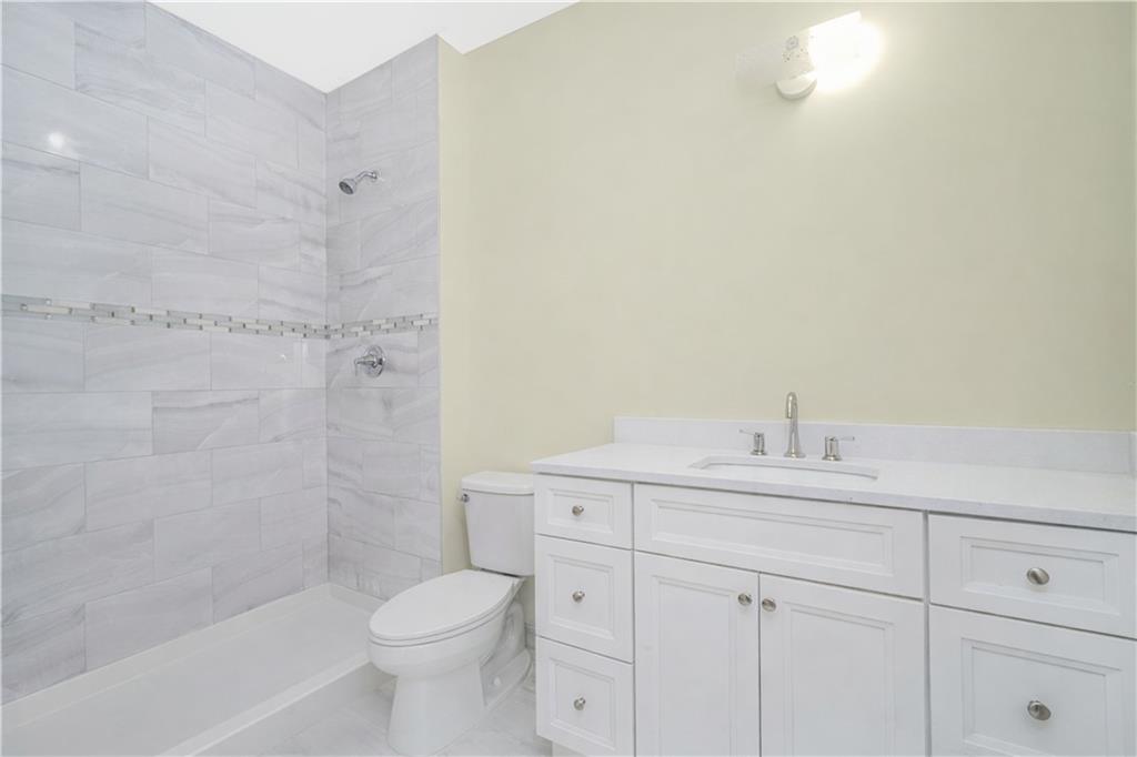 552 Drumgoole Road Annadale Staten Island NY 10312