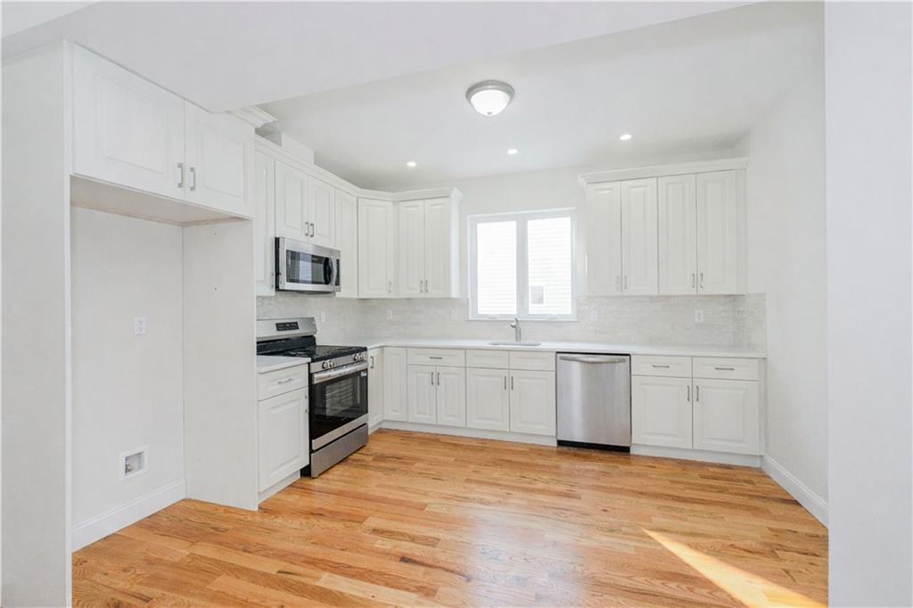 552 Drumgoole Road Annadale Staten Island NY 10312