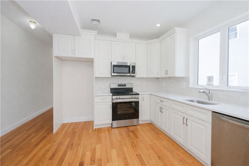 552 Drumgoole Road Annadale Staten Island NY 10312