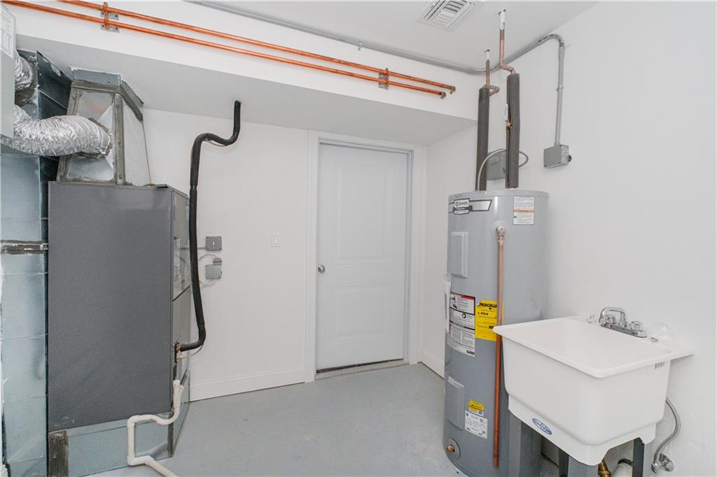 552 Drumgoole Road Annadale Staten Island NY 10312