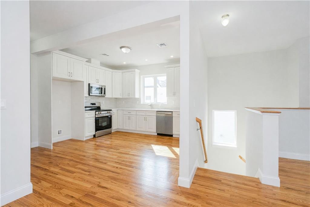 552 Drumgoole Road Annadale Staten Island NY 10312