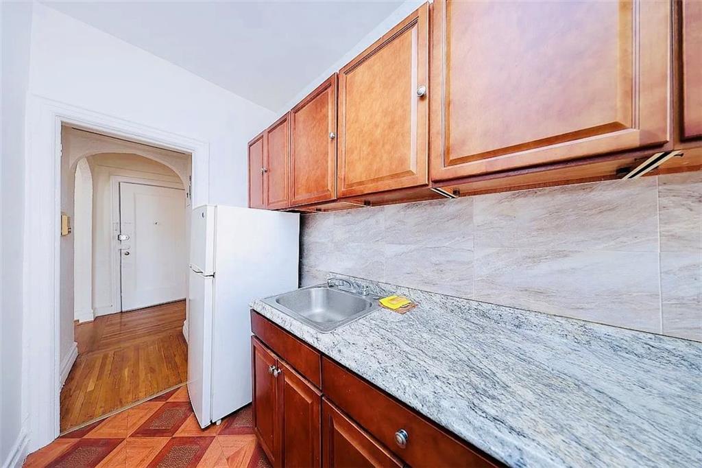 1610 Avenue P Avenue Midwood Brooklyn NY 11229